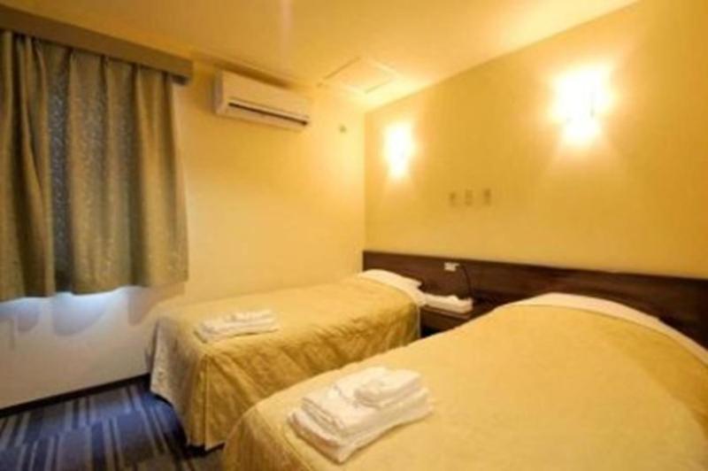 Comfesta Inn Kabe Ome Exterior foto